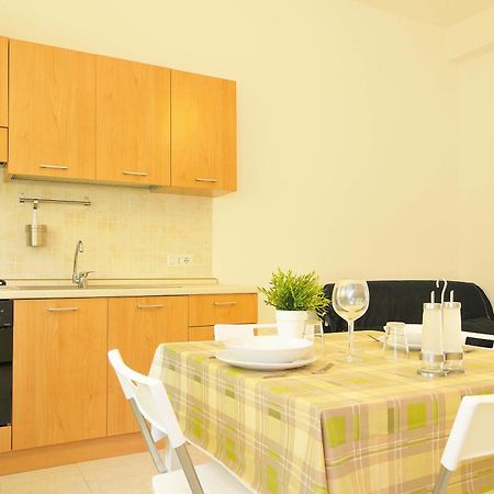 Delposto Marina Di Ragusa Habitación foto