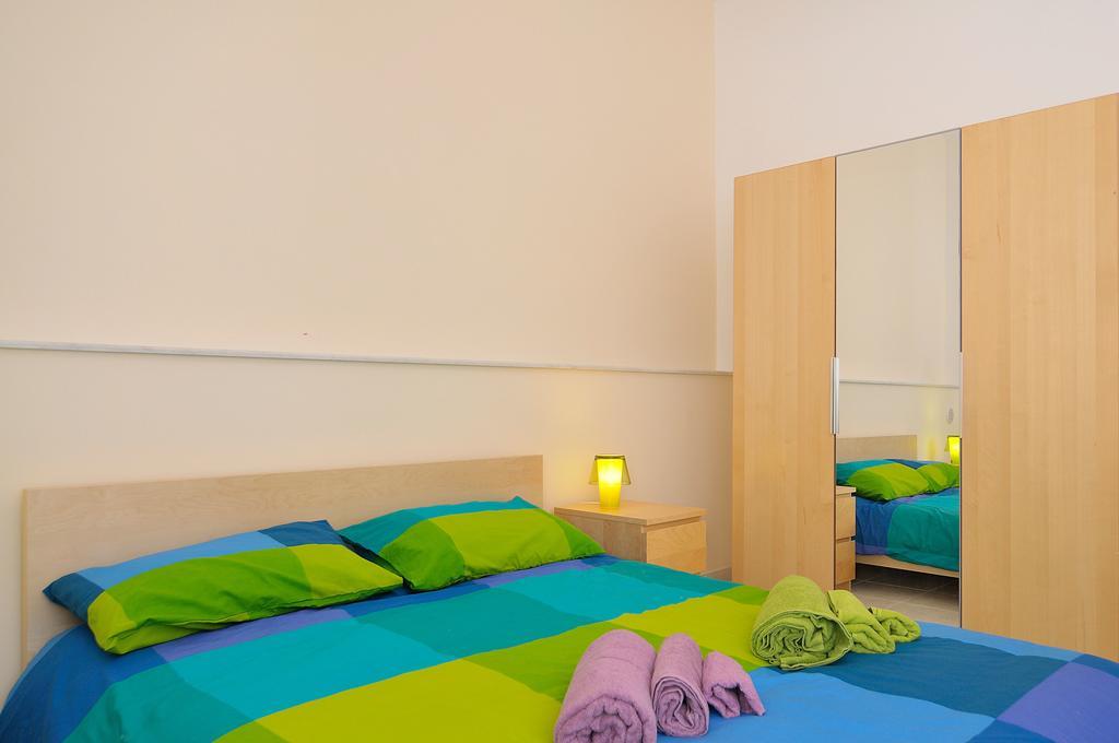 Delposto Marina Di Ragusa Habitación foto